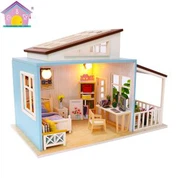 Tŷ Doll Pren DIY gyda Golau